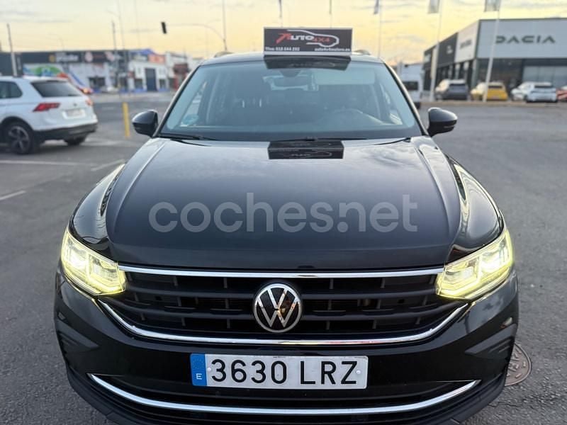 Usado VW Tiguan Life 150 CV (110 kW) 2021 Negro SUV