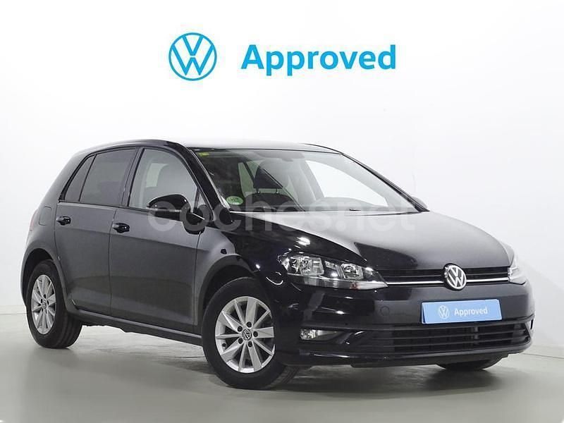 Negro Usado 2018 VW Golf VII Business Berlina | 17.200 € (Precio justo) - Imagen 1/4