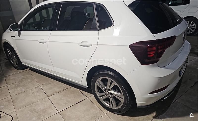 Usado VW Polo R-line 95 CV (69 kW) 2022 Blanco Utilitario