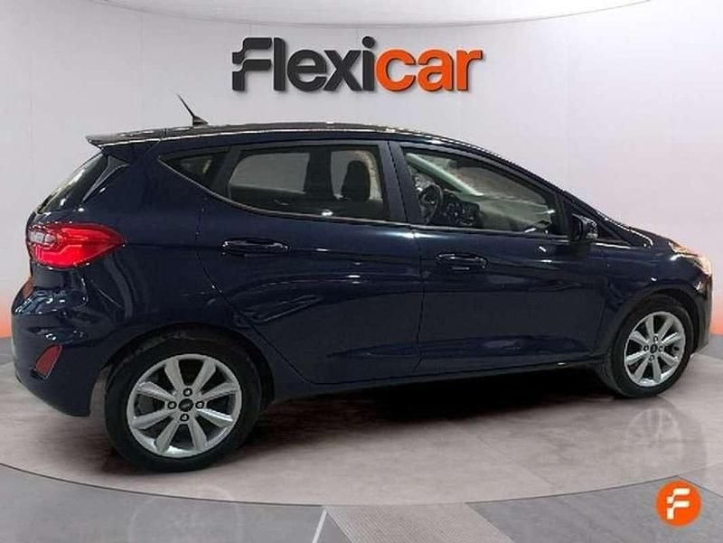 Usado Ford Fiesta Trend+ 86 CV (63 kW) 2018 Azul Utilitario