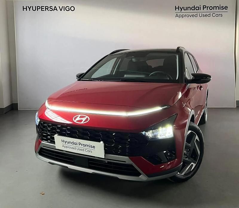 Usado Hyundai Bayon 100 CV (73 kW) 2025 Granate SUV