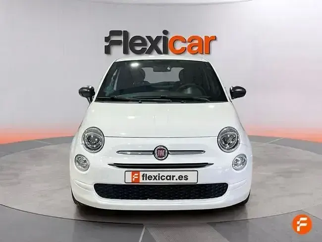 Usado Fiat 500 70 CV (51 kW) 2022 Blanco Utilitario