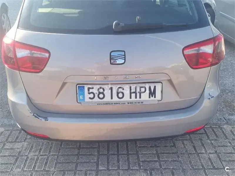 Usado Seat Ibiza ST Reference 75 CV (55 kW) 2013 Blanco Familiar