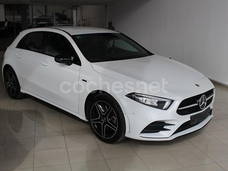 Blanco Usado 2021 Mercedes A250 Berlina | 26.700 € (Precio justo) - Imagen 1/4