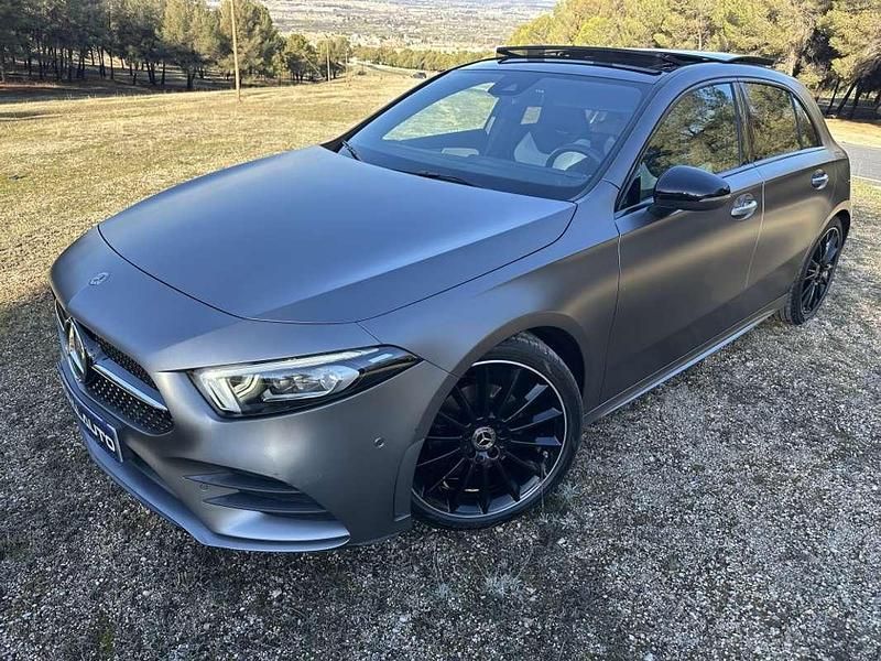 Usado Mercedes A200 150 CV (110 kW) 2019 Gris Utilitario