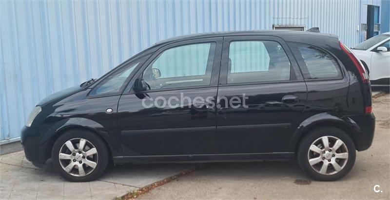 Negro Usado 2006 Opel Meriva Cosmo Monovolumen | 1200 € (Precio justo) - Imagen 1/4