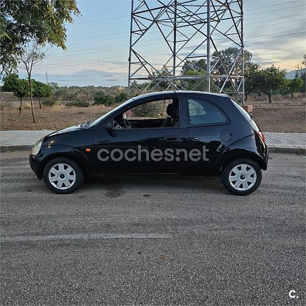 Negro Usado 2008 Ford Ka Collection Berlina | 1750 € (Precio justo) - Imagen 1/4