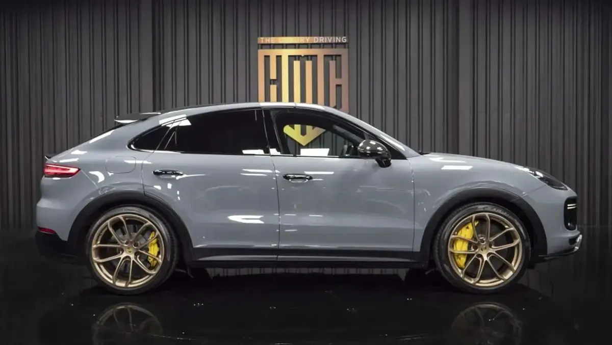 Usado Porsche Cayenne 640 CV (470 kW) 2023 Gris SUV