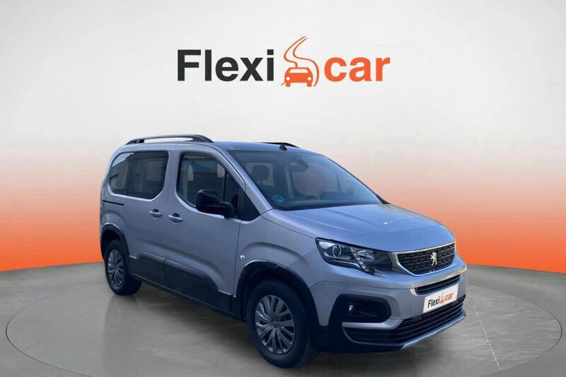 Gris Usado 2023 Peugeot Rifter GT Monovolumen | 19.490 € (Buen precio) - Imagen 1/4