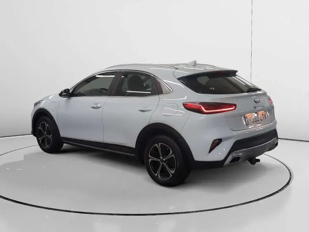 Usado Kia XCeed 141 CV (103 kW) 2021 Blanco SUV