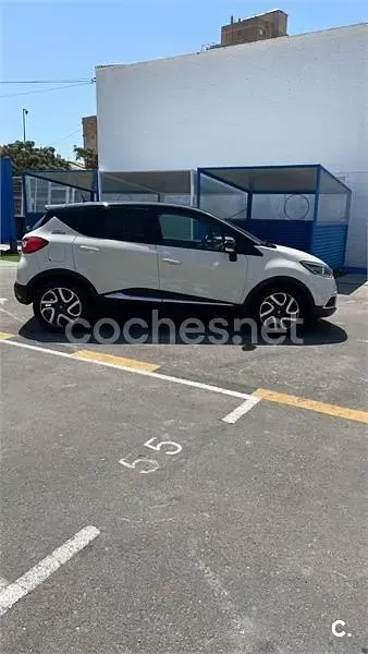Usado Renault Captur 90 CV (66 kW) 2015 Blanco SUV