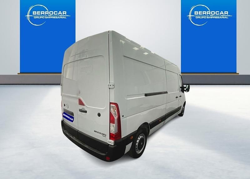 Usado Opel Movano 130 HP (95 kW) 2017 Branco Monovolume