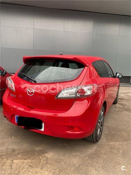 Usado Mazda 3 115 CV (84 kW) 2012 Rojo Berlina