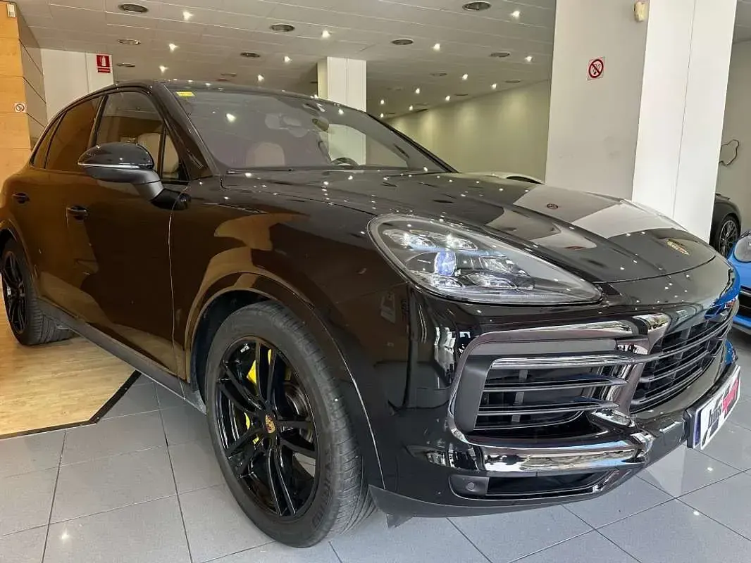 Usado Porsche Cayenne S 441 CV (324 kW) 2018 Negro SUV