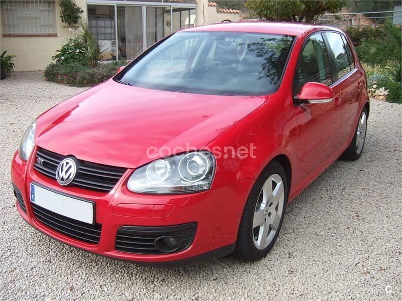 Usado VW Golf V GT 170 CV (125 kW) 2007 Rojo Berlina