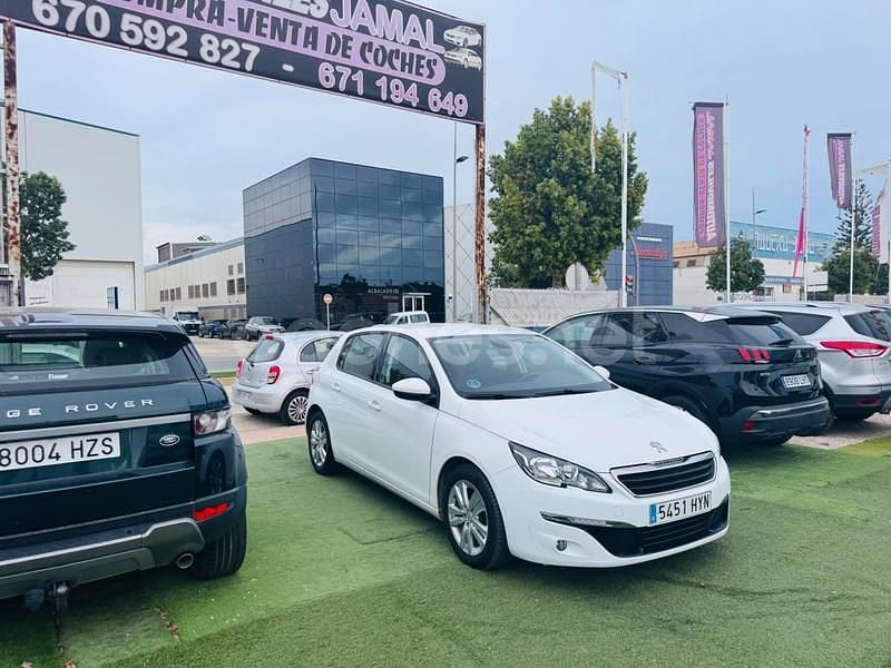 Blanco Usado 2014 Peugeot 308 Active Berlina | 7499 € (Precio justo) - Imagen 1/4