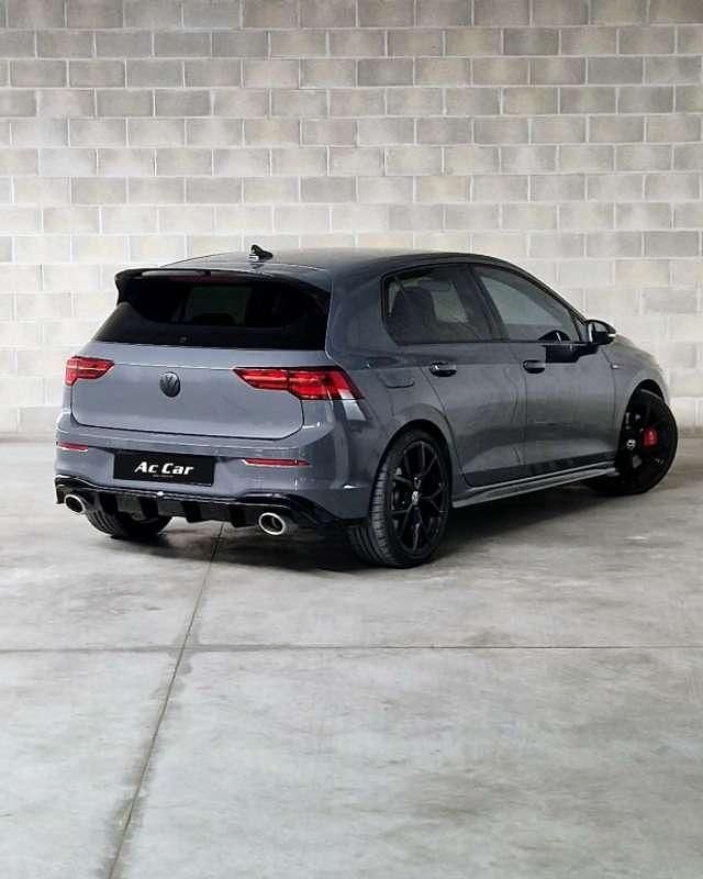 Usado VW Golf VII GTI 300 CV (220 kW) 2021 Gris Utilitario