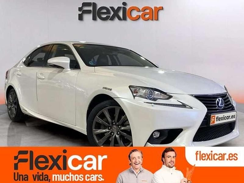 Blanco Usado 2016 Lexus IS300h Executive Line Berlina | 18.590 € (Precio justo) - Imagen 1/4