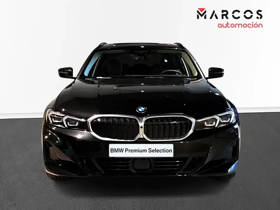 Usado BMW 318 150 CV (110 kW) 2025 Negro Familiar