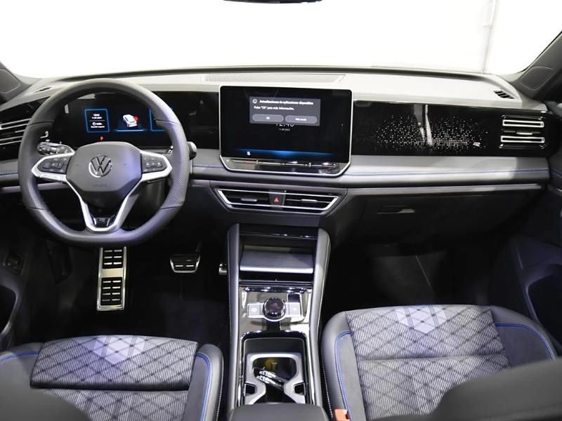 Usado VW Tiguan R-line 272 CV (200 kW) 2025 Gris/plata SUV
