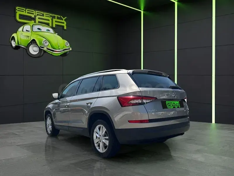 Usado Skoda Kodiaq Ambition 150 CV (110 kW) 2019 Beige SUV