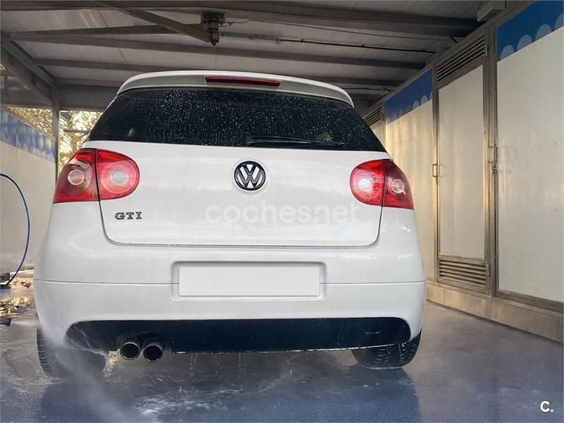 Usado VW Golf V GTI 200 CV (147 kW) 2007 Blanco Berlina