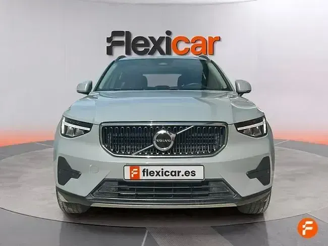 Usado Volvo XC40 Core 163 CV (119 kW) 2024 Gris SUV