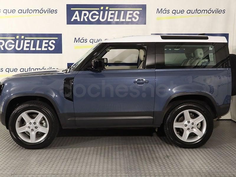 Usado Land Rover Defender SE 200 CV (147 kW) 2023 Azul Utilitario