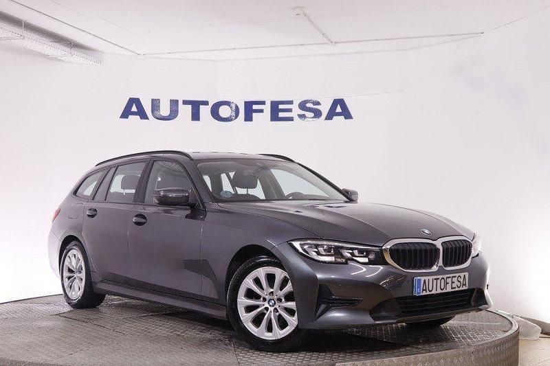 Usado BMW 320e 190 CV (139 kW) 2021 Gris Familiar