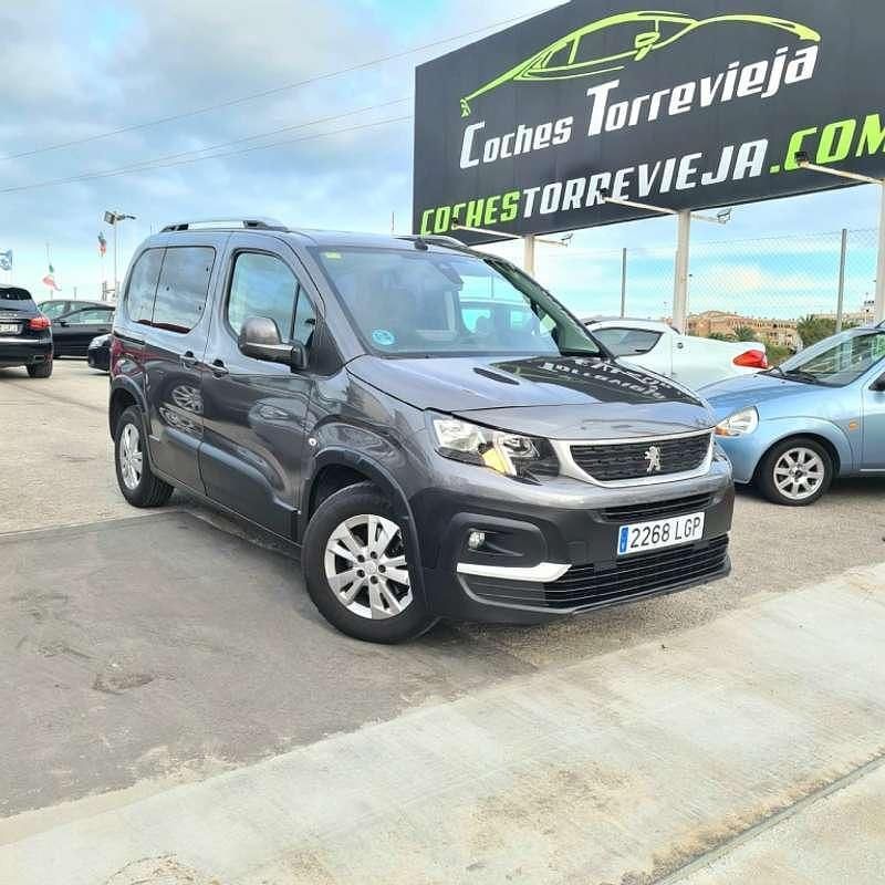 Usado Peugeot Rifter Active 131 CV (96 kW) 2020 Gris Monovolumen