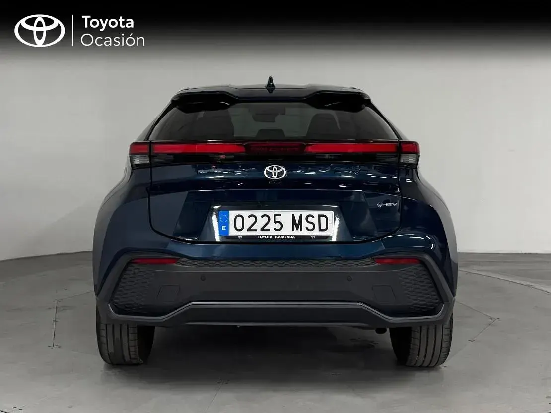 Usado Toyota C-HR Advance 140 CV (102 kW) 2024 Azul mediterraneo SUV