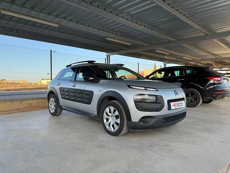 Usado Citroën C4 Feel 82 CV (60 kW) 2016 Gris SUV