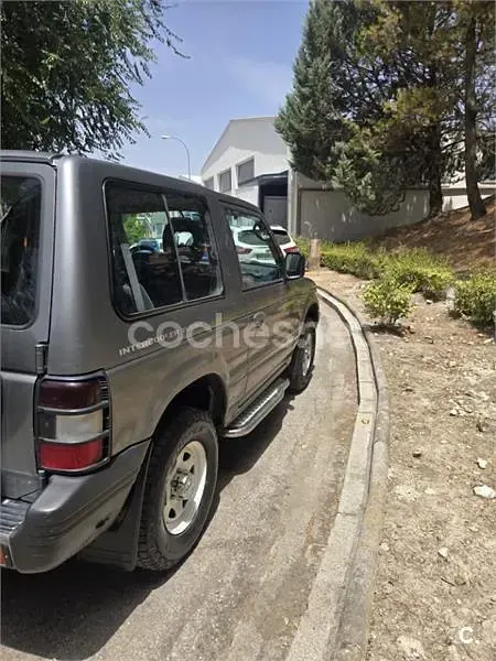 Usado Mitsubishi Montero 99 CV (72 kW) 1998 Gris / plata SUV
