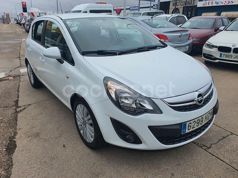 Usado Opel Corsa Selective 100 CV (73 kW) 2014 Blanco Berlina
