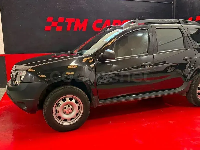 Usado Dacia Duster Ambiance 125 CV (91 kW) 2015 Negro SUV