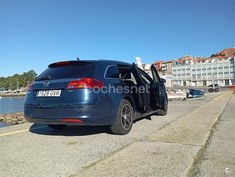 Usado Opel Insignia Sport 130 CV (95 kW) 2010 Azul Familiar