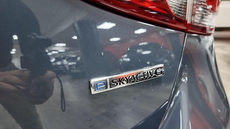 Gris Usado 2022 Mazda 2 Homura-Line Berlina | 16.990 € (Precio justo) - Imagen 1/4