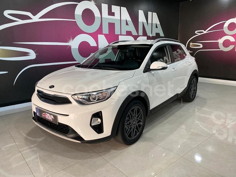 Usado Kia Stonic 100 CV (73 kW) 2020 Blanco SUV