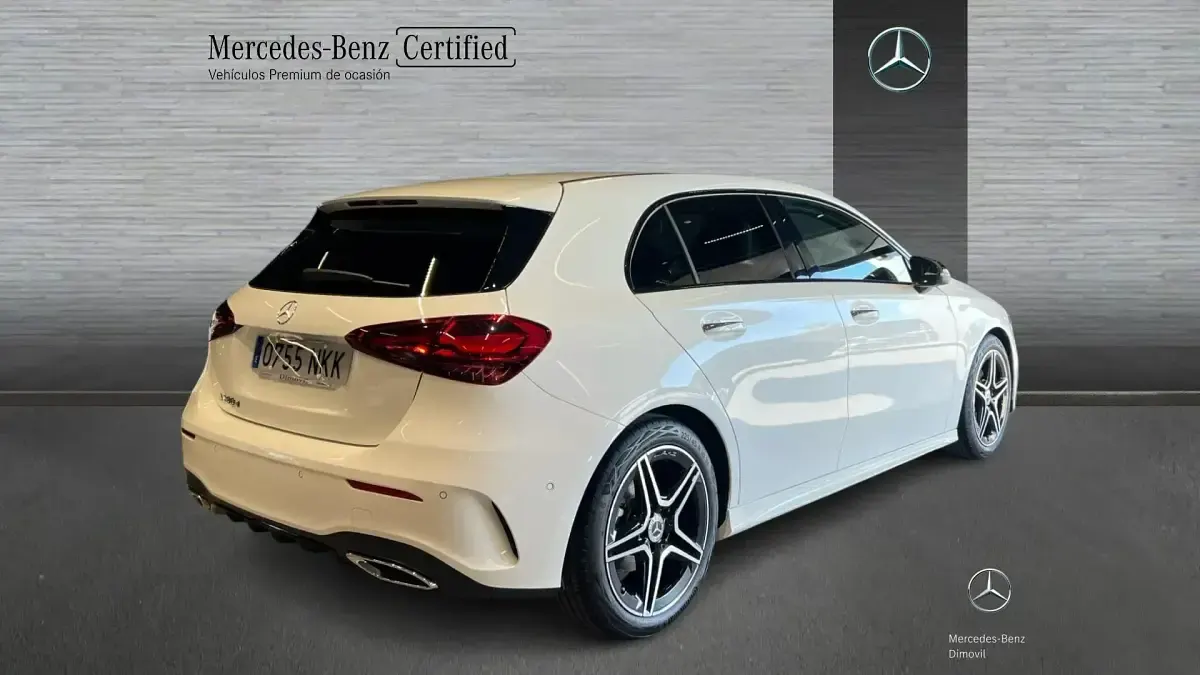 Usado Mercedes A200 150 CV (110 kW) 2026 Blanco Berlina