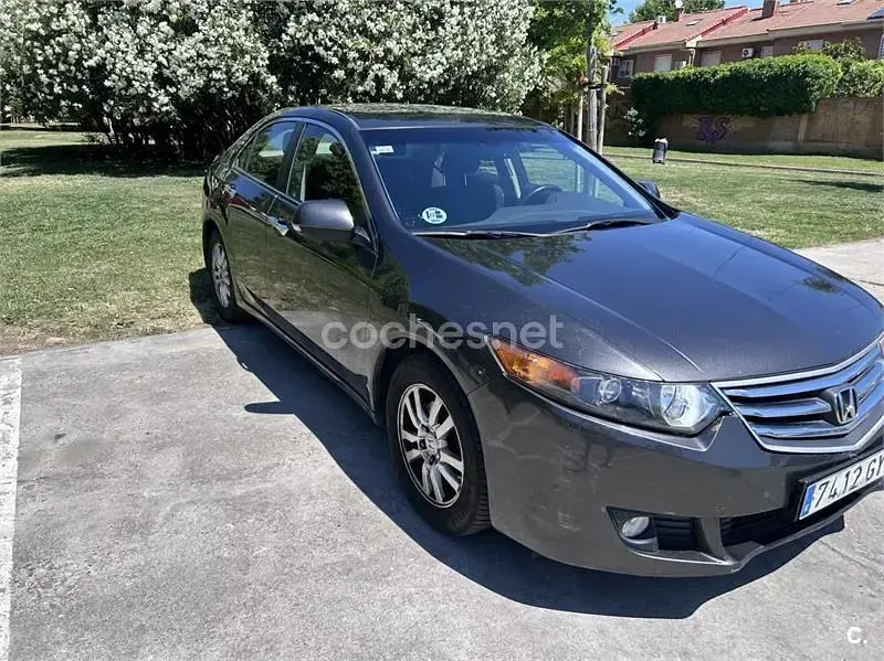 Usado Honda Accord Elegance 150 CV (110 kW) 2010 Negro Berlina
