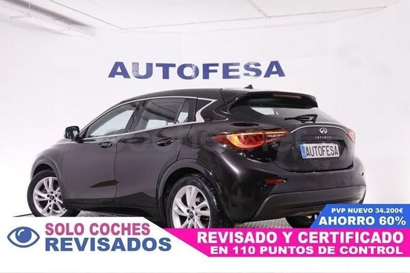 Usado Infiniti Q30 Premium 109 CV (80 kW) 2016 Negro Berlina