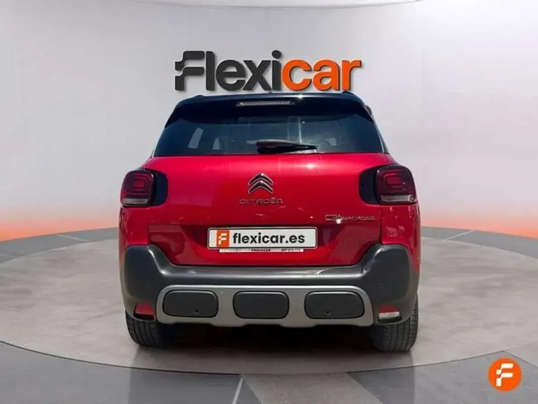Usado Citroën C3 Aircross PureTech 101 CV (74 kW) 2024 Rojo SUV