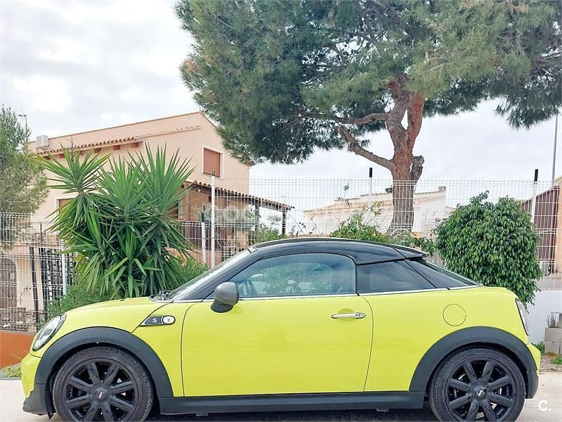Usado Mini Cooper SD Coupé 143 CV (105 kW) 2011 Amarillo Coupe