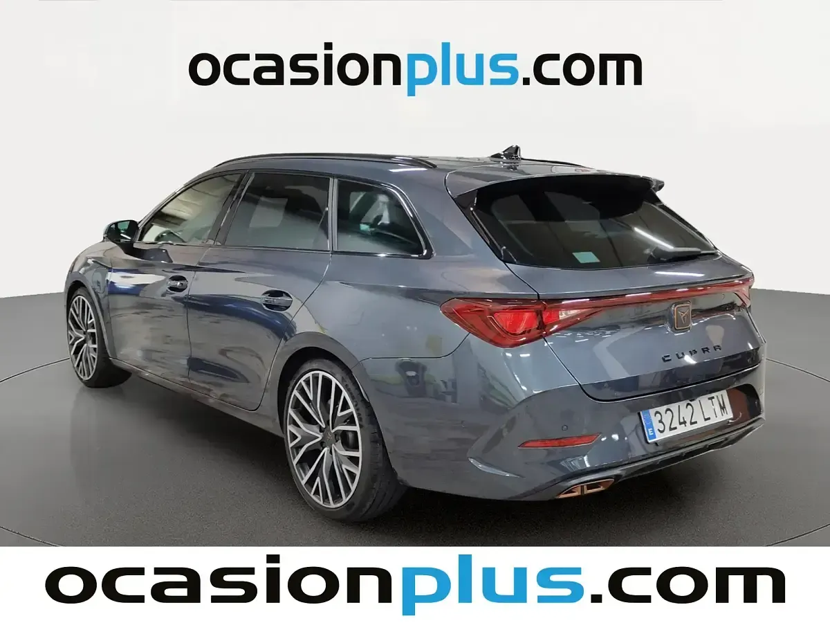 Usado Cupra Leon 245 CV (180 kW) 2021 Gris Familiar