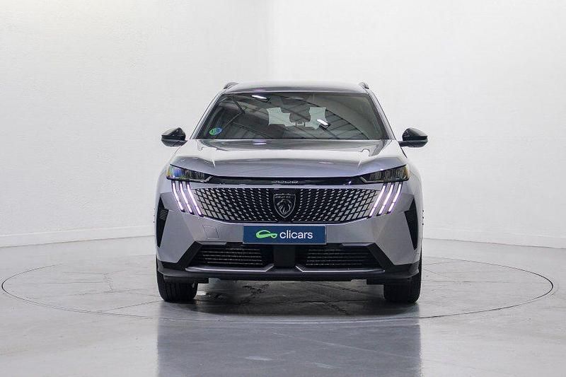 Usado Peugeot 5008 Allure 136 CV (100 kW) 2025 Gris / plata SUV
