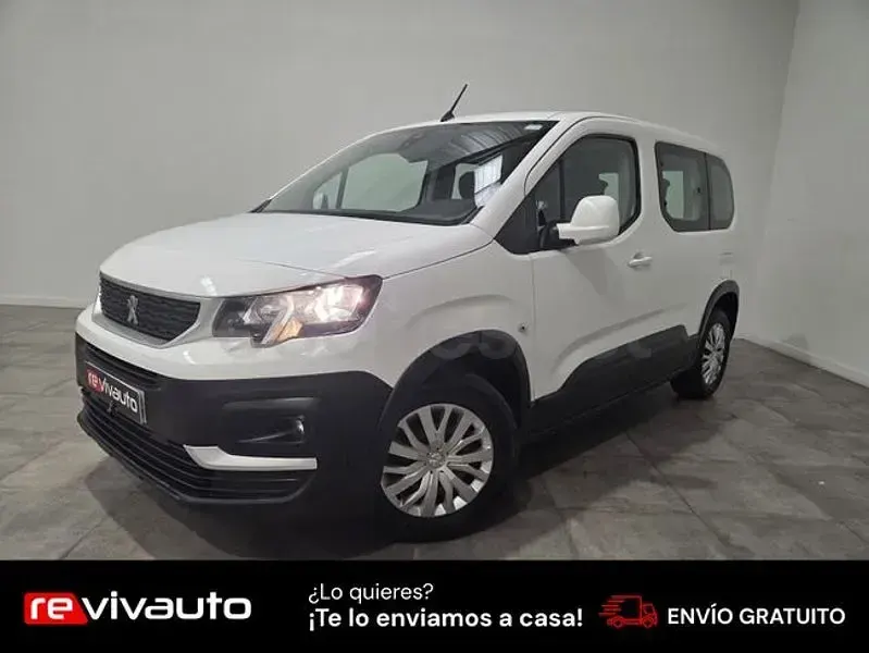 Usado Peugeot Rifter Active 102 CV (75 kW) 2021 Blanco Monovolumen