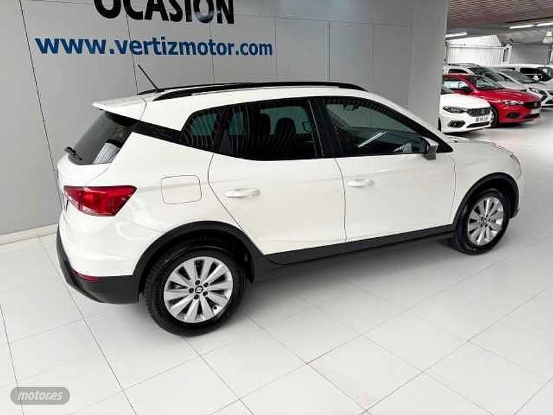 Usado Seat Arona Style 116 CV (85 kW) 2019 Blanco SUV