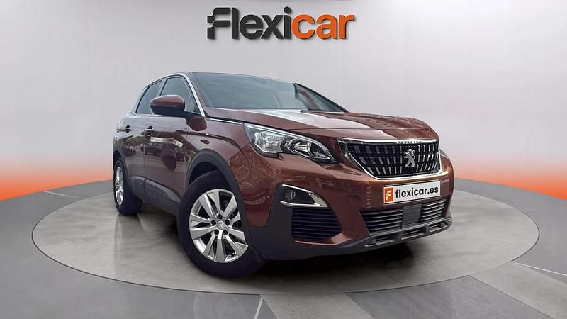 Usado Peugeot 3008 Allure 131 CV (96 kW) 2019 Marrón SUV