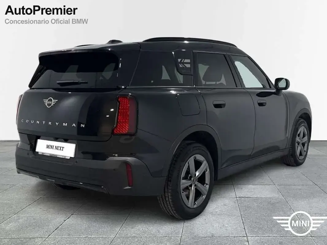 Usado Mini One D Countryman Essential 163 CV (119 kW) 2024 Negro SUV