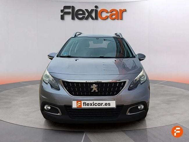 Usado Peugeot 2008 Allure 100 CV (73 kW) 2017 Gris / plata SUV